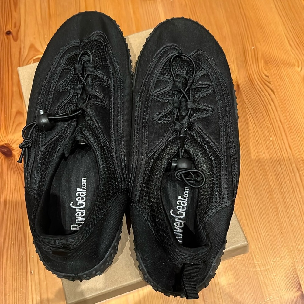 Men’s Black Water Shoes